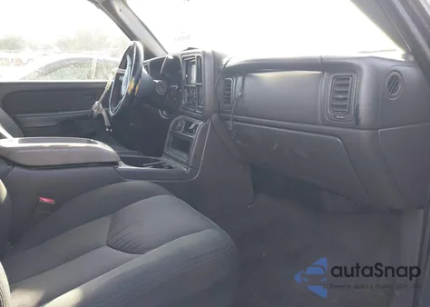 2004 Chevrolet Avalanche 1500 z USA, uszkodzony, nr VIN 3GNEC12T74G219623